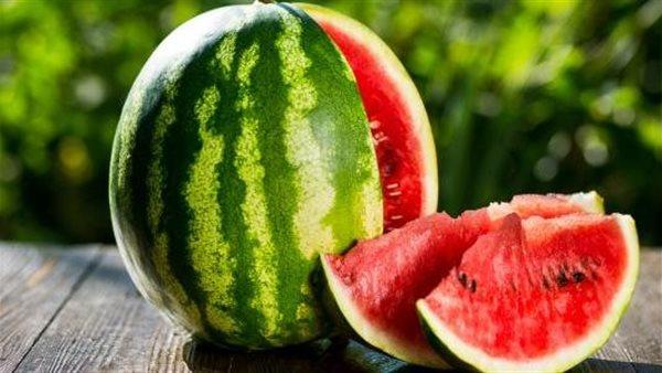 البطيخ بـ10جنيهات.. أسعار الخضروات والفاكهة اليوم 