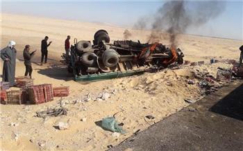  مصرع وإصابة 5 أشخاص في تصادم سيارتين بصحراوي قنا