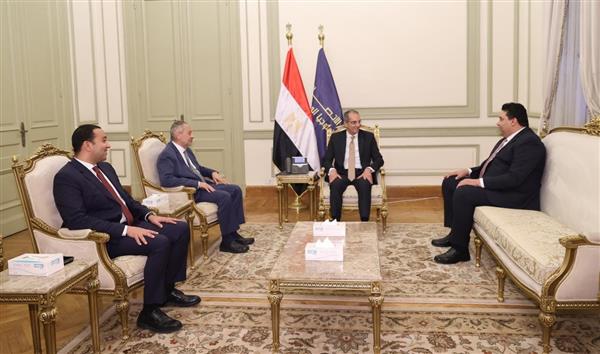 عمرو طلعت يستقبل العضو المنتدب والرئيس التنفيذى الجديد للمصرية للاتصالات
