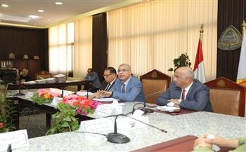 مجلس جامعة الزقازيق يناقش تحديثات الخطة الإستراتيجية للجامعة