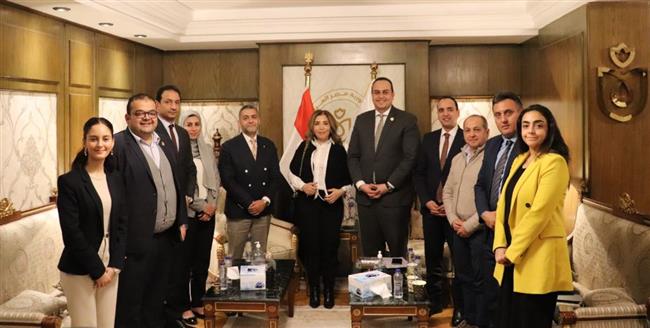 رئيس الرعاية الصحية: نحرص على تعزيز الشراكة مع المؤسسات العلمية الدولية الكبرى