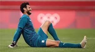 هل سيغيب الشناوى عن مباراة الأهلى والهلال.. مدحت شلبى يجيب