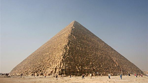 «الأثار»: غلق هرم خوفو الأكبر من الداخل لهذا السبب