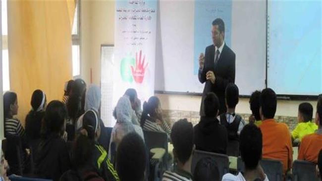 الداخلية تواصل عقد لقاءات مع طلبة المدارس للتوعية بمخاطر المواد المخدرة 