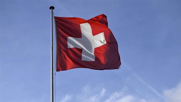 سويسرا تنضم إلى الحزمة العاشرة من العقوبات الأوروبية ضد روسيا