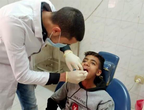 «صحة قنا» الكشف علي 970 مواطن بالقافلة الطبية بأبوتشت 