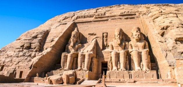 أستاذ آثار بجامعة الوادي الجديد: حركة الأفروسنتريك تستهدف هدم الحضارة الفرعونية