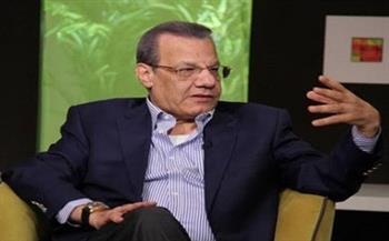 تّعهد العطاء.. عادل حمودة يوضح الجانب الإنساني والخيري في حياة بيل جيتس وزوجته
