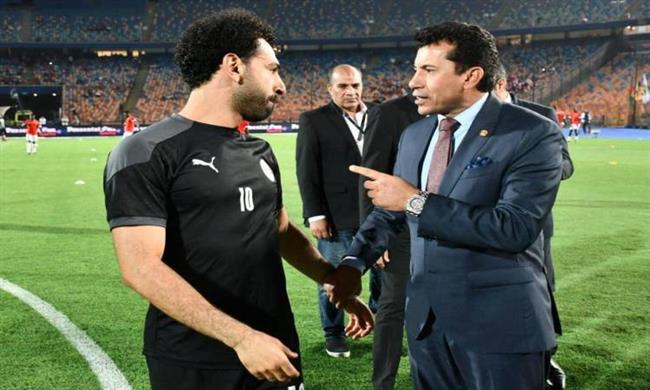 وزير الرياضة يهنئ محمد صلاح بالإنجاز التاريخى مع ليفربول