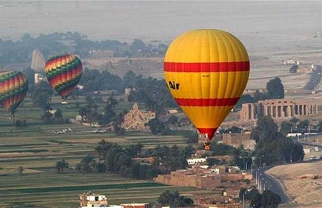 إلغاء رحلات البالون الطائر في الأقصر لسوء الأحوال الجوية