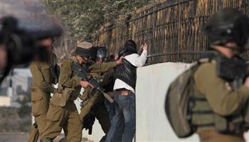   الاحتلال الإسرائيلي يعتقل فلسطينيا من قطاع غزة لدى مروره عبر حاجز بيت حانون