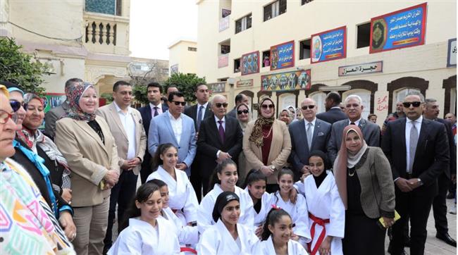 وزيرا التعليم والرياضة يزوران مدرسة الشهيد يسرى عميرة النموذجية بمصر الجديدة 