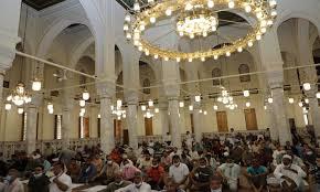 بحضور محافظ القاهرة وقيادات الأزهر والأوقاف.. مصر تحتفي بـ ليلة النصف من شعبان (صور)