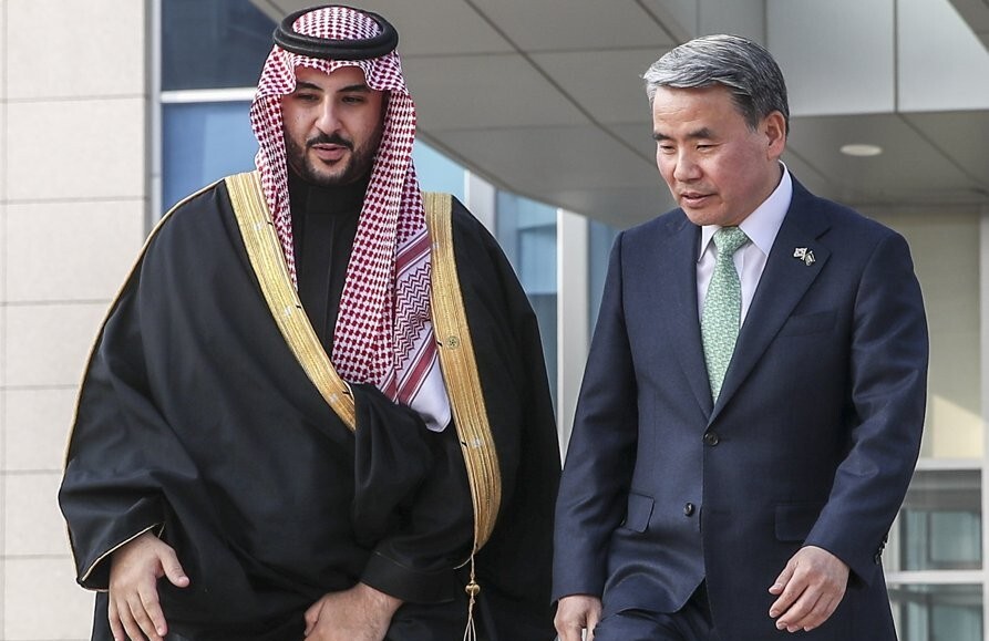 وزيرا دفاع كوريا الجنوبية والسعودية يتفقان على إجراء حوار وزاري منتظم للتعاون الدفاعي
