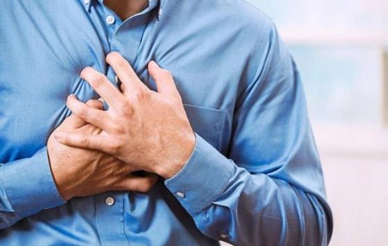 دراسة علمية: "الرجال العزاب" أكثر عرضة للوفاة بأمراض القلب
