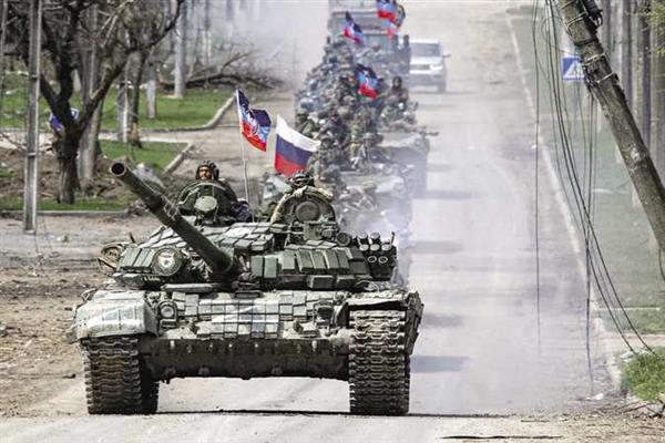 الجارديان: معركة باخموت تزداد حدة مع اشتعال جذوة الصراع بين القوات الروسية والأوكرانية