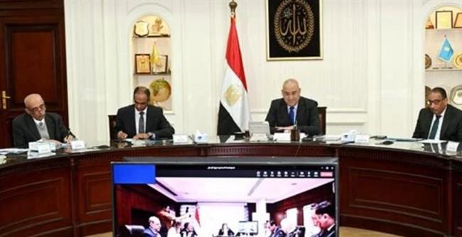 وزيرا الإسكان والتخطيط يناقشان مقترح الخطة الاستثمارية لوزارة الإسكان للعام المالي 2024/2023
