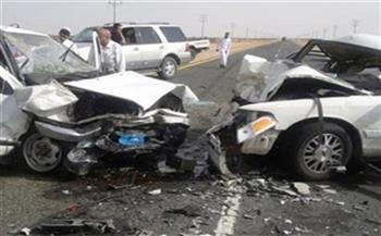 4 مصابين فى حادث تصادم بطريق أسيوط الصحراوي الغربي