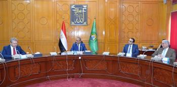 محافظ الإسماعيلية يستقبل سفير ليتوانيا بالقاهرة