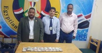 جمارك مطار أسوان الدولى تضبط محاولة تهريب أموال