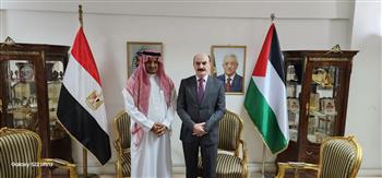   الهويشان فى زيارة للدكتورة أميرة طهيو وزيارة القنصل فلسطين بالإسكندرية 