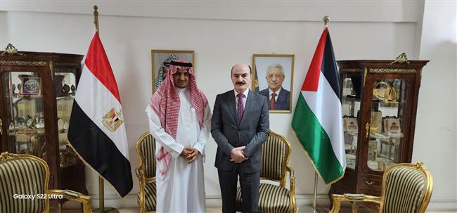 الهويشان فى زيارة للدكتورة أميرة طهيو وزيارة القنصل فلسطين بالإسكندرية 