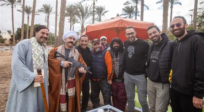 أحمد السقا يوجه رسالة لـ جمهوره:«أنا زي الفل وكويس ومتشكر لكل اللي سألوا عني»