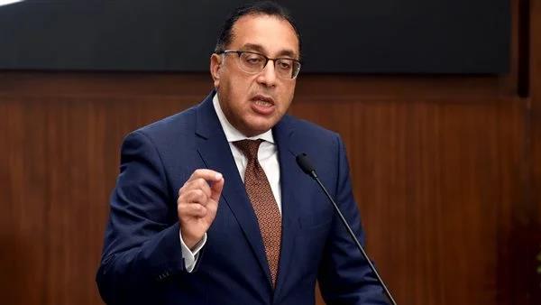 مدبولى: الدولة تتحمل عن المواطن العبء الإضافيّ للسلع التموينية والخبز والمواد البترولية بـ 100 مليار