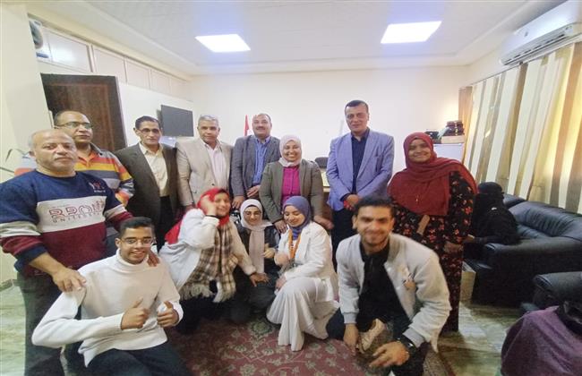 فوز طالب «قوص الثانوية» بقنا بمنصب عضو مجلس اتحاد طلاب مدارس الجمهورية