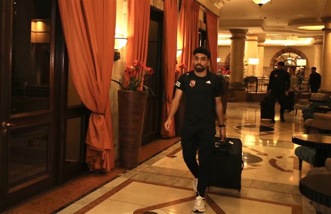 سفير مصر في جنوب إفريقيا يستقبل بعثة الأهلي في مطار جوهانسبرج