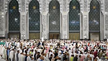 السعودية: 7.4 مليون معتمر وفدوا للمسجد الحرام أول 10 أيام من رمضان 