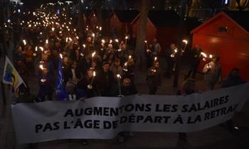   الأزمة تستعر.. فرنسا تحاول كبح جماح التضخم وسط احتجاجات ضد قانون التقاعد