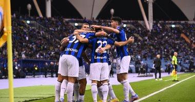إنتر ميلان يستضيف فيورنتينا اليوم في مواجهة قوية بالدوري الإيطالي