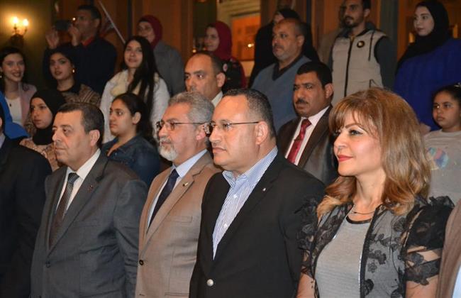 رئيس جامعة الإسكندرية يشهد حفل توزيع جوائز مهرجان الكورال والغناء الفردى بمركز الحرية للإبداع