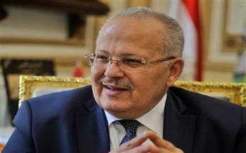 رئيس جامعة القاهرة يلتقي تقرير حول إحصائيات مستشفى أورام الثدي خلال شهر 