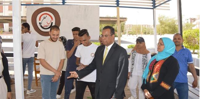 تنفيذ معسكر خدمة عامة بكلية الحقوق بقنا