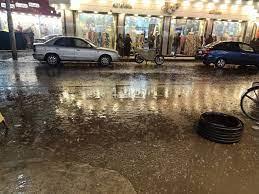 الأمطار تغرق شوارع الدقهلية.. وانتشار معدات شفط المياه