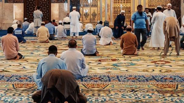العشر الأواخر من رمضان.. موعد صلاة التهجد وتحري ليلة القدر