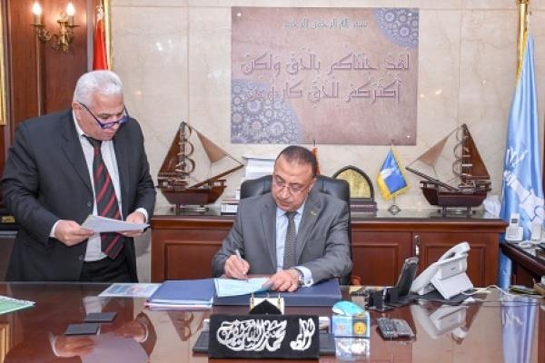 محافظ الإسكندرية يعتمد مواعيد امتحانات الفصل الدراسي الثاني لسنوات النقل