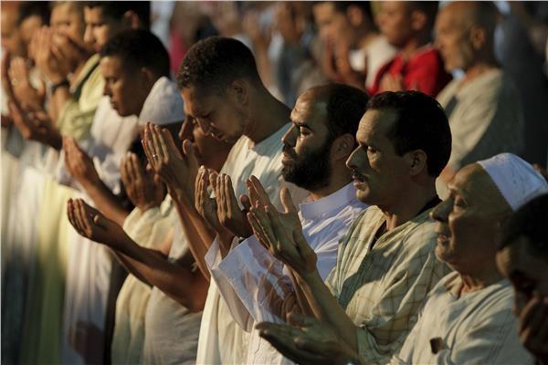 "الإفتاء" توجه نصيحة بشأن ليلة القدر