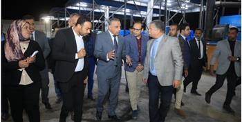 محافظ سوهاج يتفقد التشغيل التجريبي لمجمع محارق النفايات الطبية الخطرة بالكوثر