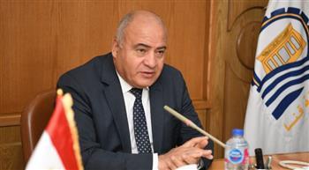 محافظ قنا يهني البابا تواضروس الثانى بمناسبة عيد القيامة المجيد
