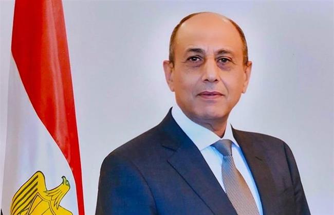 وزير الطيران المدني يلتقي وفد جايكا لبحث مشروعات التطوير بمطاري الغردقة وبرج العرب