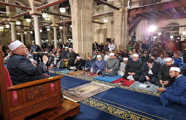 الأمين العام لهيئة كبار العلماء: عَضُّوا على العشر الأواخر بالنواجذ واسألوا الله القبول