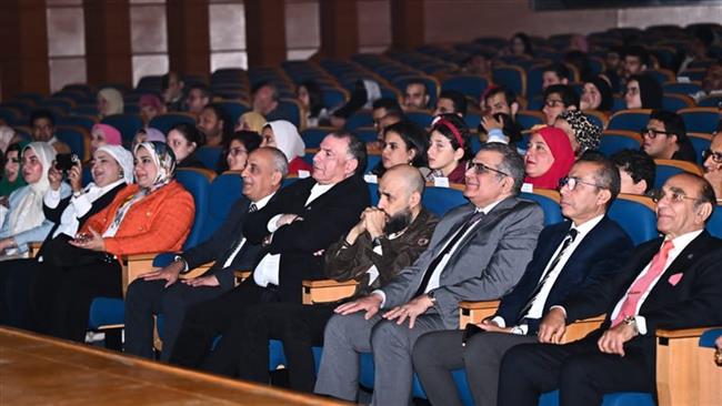 أوبرا جامعة مصر للعلوم والتكنولوجيا تضيء ليالي رمضان بحفل كبير 