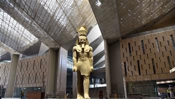   بعد فيديو سقوط الأمطار.. وزير السياحة والآثار يتفقد المتحف المصري الكبير 