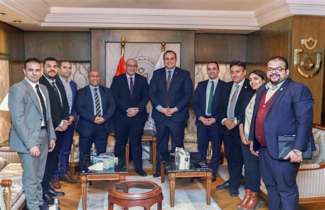 «وفد ممثلي مجموعة آبوت العالمية» يشيد بالإصلاح الصحي الشامل في مصر
