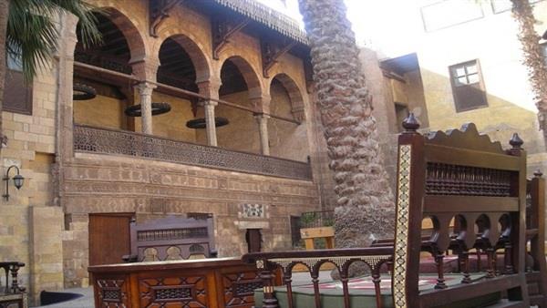 غدا .. ختام مسرحية «جوه الصندوق» بقصر الأمير طاز