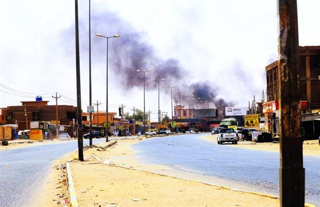 مصر تدعو لوضع حلول سلمية للخروج من الأزمة الراهنة بالسودان
