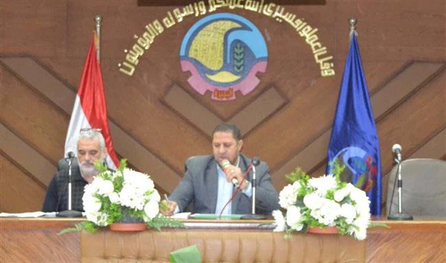 تكثيف حملات إزالة التعديات على الأراضي الزراعية وأملاك الدولة وإيقاف البناء المخالف بالبحيرة